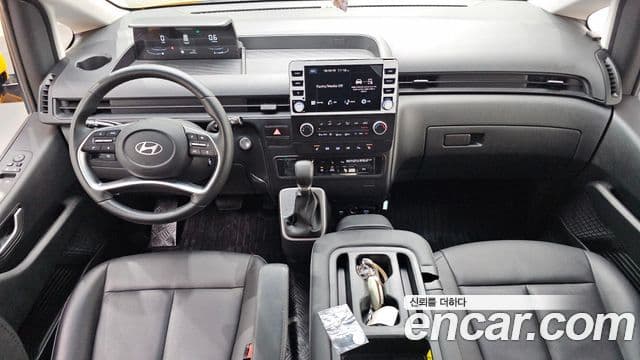 Hyundai Staria 11인승, 2025 7