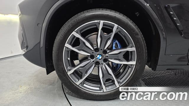 BMW X4 (G02) xDrive20i M Sport, 2025 все фото