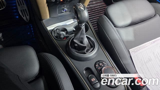 Mini Cooper Countryman 2세대, 2019 9