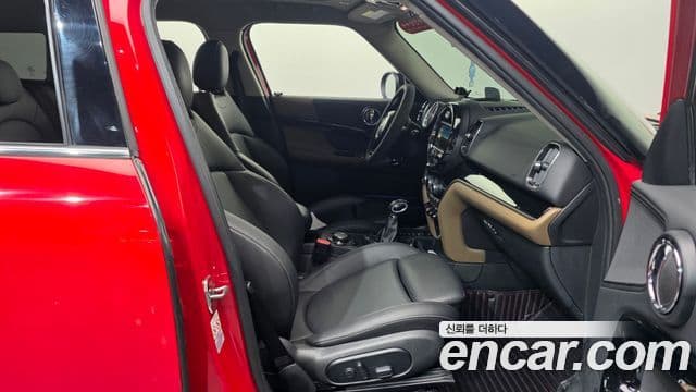 Mini Cooper Countryman 2세대, 2019 11