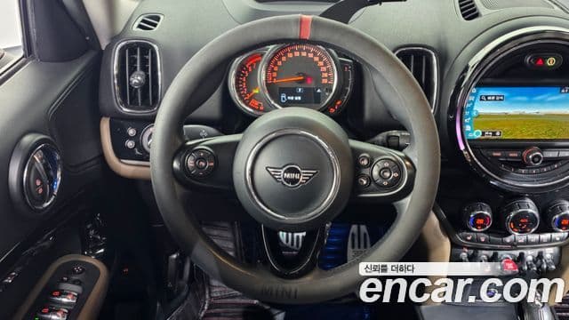 Mini Cooper Countryman 2세대, 2019 13