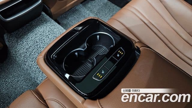 Genesis G80 (RG3) бензин 2.5 турбо 2WD, 2024 19