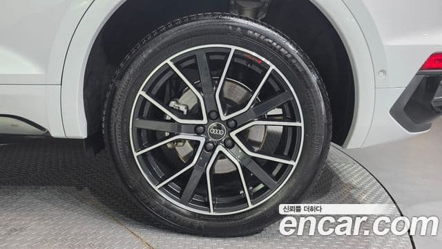 Audi Q5 (FY) 40 TDI Quattro Premium Sportback, 2023 все фото