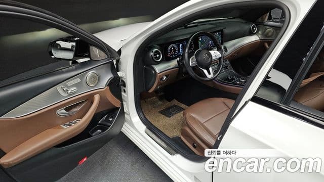 Mercedes-Benz E-класс W213 Avantgarde, 2020 11