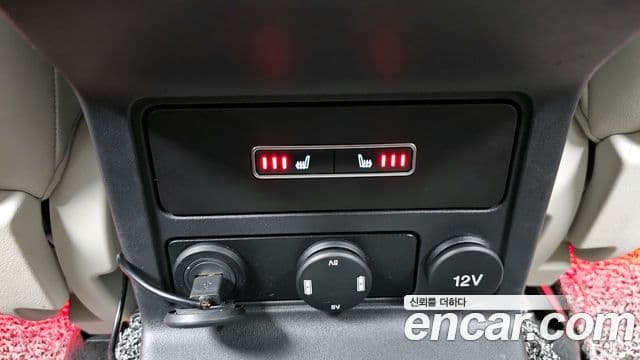 Jaguar F-PACE 30d first Edition, 2017 17