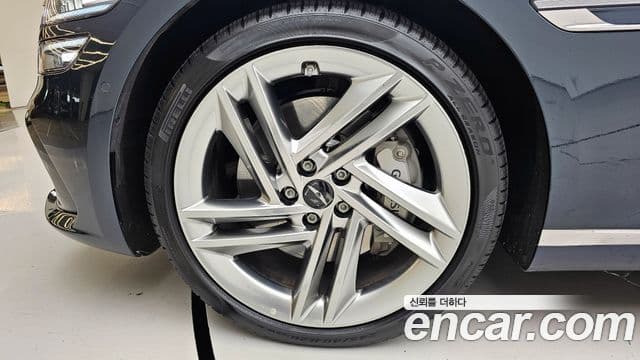 Genesis G80 (RG3) бензин 3.5 турбо AWD, 2025 все фото