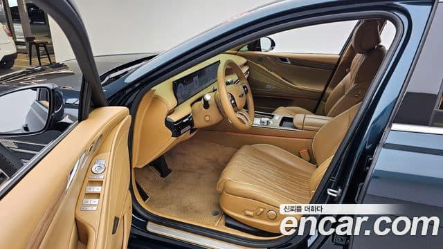 Genesis G80 (RG3) бензин 3.5 турбо AWD, 2025 10