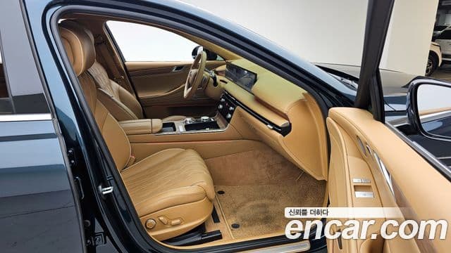 Genesis G80 (RG3) бензин 3.5 турбо AWD, 2025 11