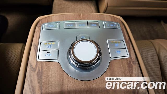 Genesis G80 (RG3) бензин 3.5 турбо AWD, 2025 19