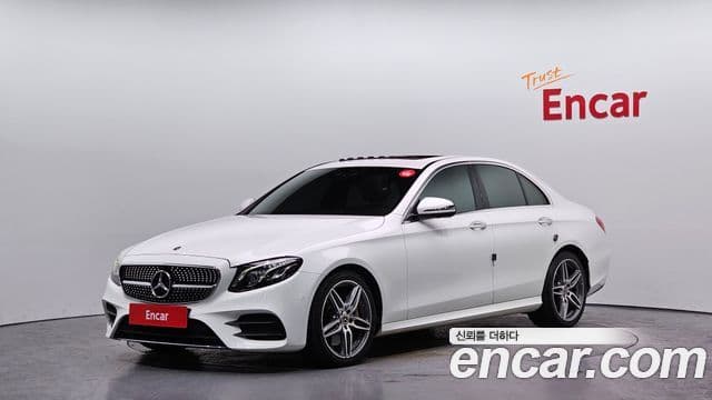 Mercedes-Benz E-класс W213 AMG Line, 2019 1