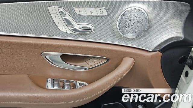 Mercedes-Benz E-класс W213 AMG Line, 2019 10