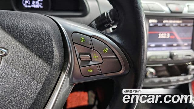 KG모빌리티(SsangYong) Korando 투리스모 4WD outdoor Edition 9인승, 2017 18