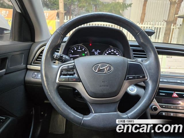 Hyundai Avante AD Special, 2017 13