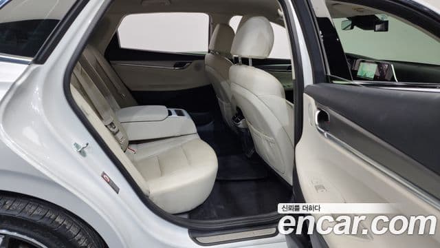 Hyundai The / новый New Grandeur IG Le Blanc, 2022 12