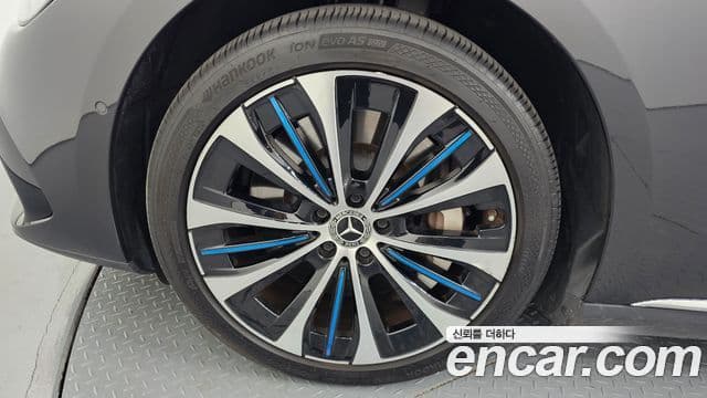 Mercedes-Benz EQE V295 EQE350+, 2023 все фото