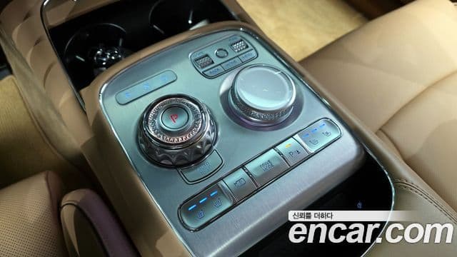 Genesis G90 (RS4) бензин 3.5 турбо 2WD, 2024 9