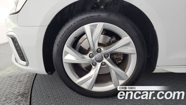 Audi A4 (B9) Premium, 2021 все фото