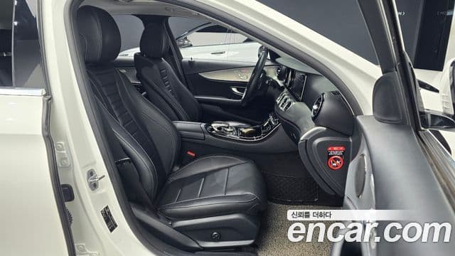 Mercedes-Benz E-класс W213 Avantgarde, 2019 10