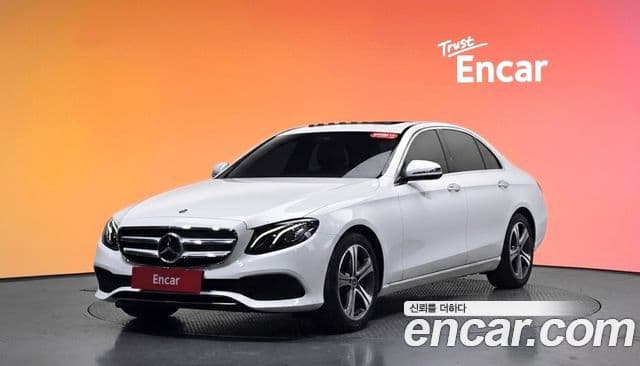 Mercedes-Benz E-класс W213 Avantgarde, 2019 1