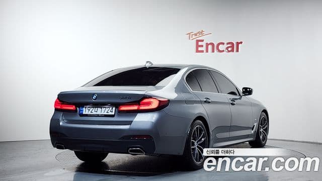 BMW 5시리즈 (G30) 520i M Sport, 2023 2