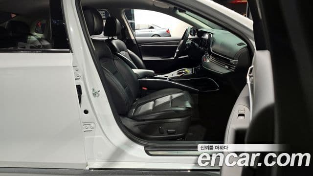 Hyundai The / новый New Grandeur IG Le Blanc, 2022 11