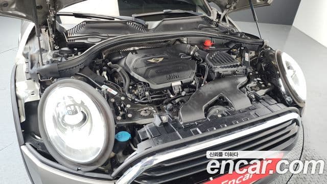 Mini Cooper D 클럽맨 2세대, 2016 6