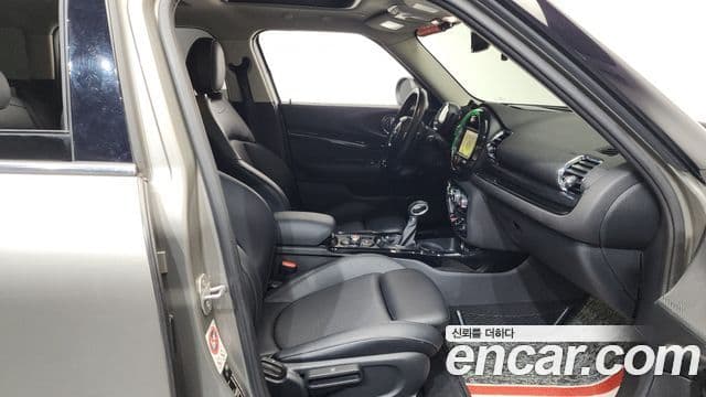 Mini Cooper D 클럽맨 2세대, 2016 11