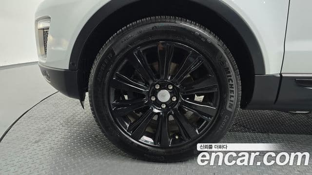 Land Rover Range Rover Evoque 2.0 TD4 HSE, 2018 все фото