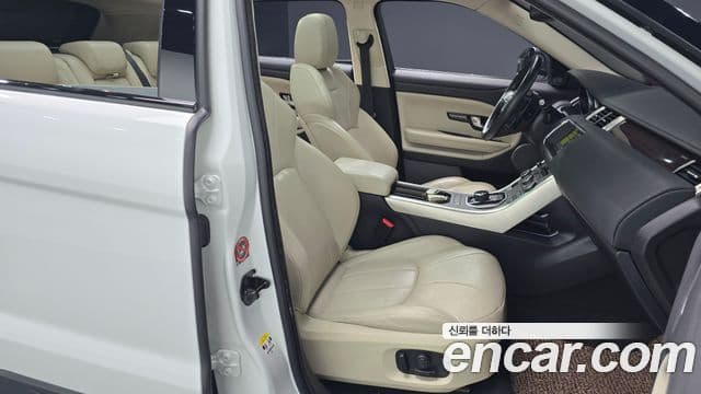 Land Rover Range Rover Evoque 2.0 TD4 HSE, 2018 10