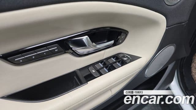 Land Rover Range Rover Evoque 2.0 TD4 HSE, 2018 17