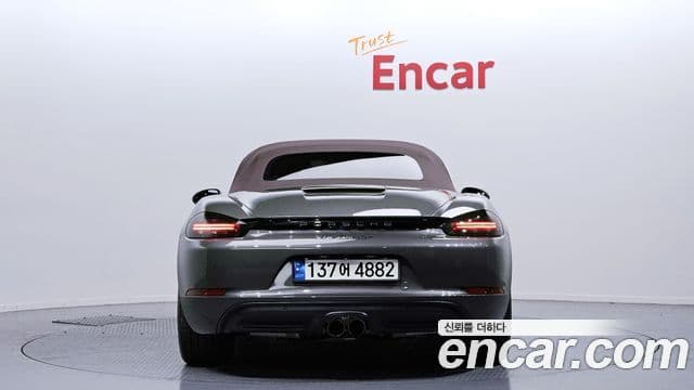 Porsche 718 Boxster, 2017 4