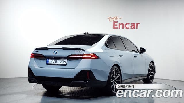 BMW 5시리즈 (G60) 530i xDrive M Sport, 2024 2