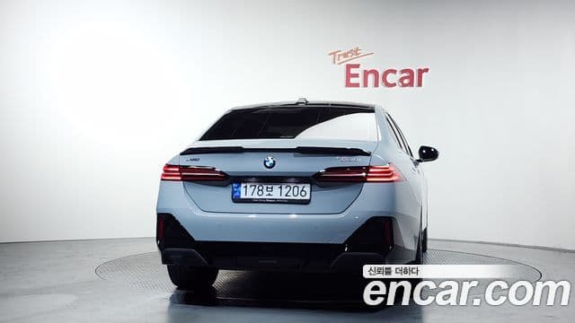 BMW 5시리즈 (G60) 530i xDrive M Sport, 2024 4