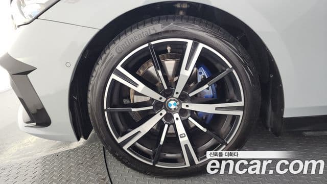 BMW 5시리즈 (G60) 530i xDrive M Sport, 2024 все фото