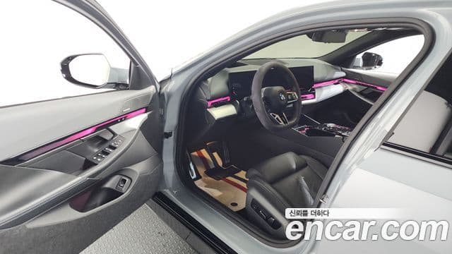 BMW 5시리즈 (G60) 530i xDrive M Sport, 2024 10