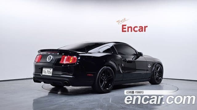 Ford Mustang купе, 2010 2