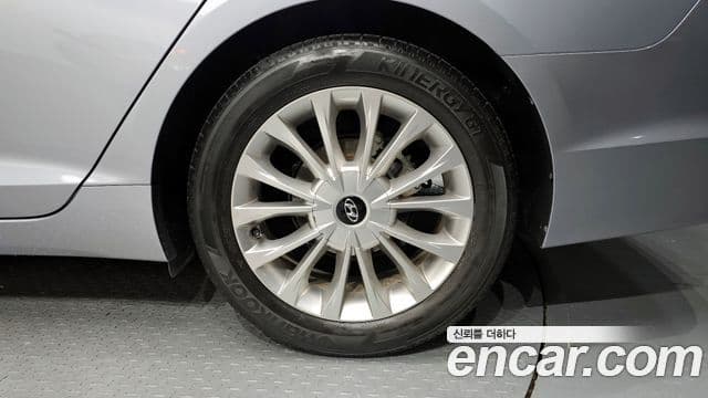 Hyundai LF Sonata 2.0 Care Plus, 2017 все фото