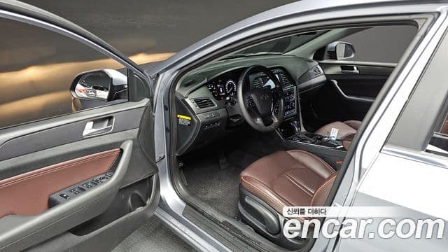 Hyundai LF Sonata 2.0 Care Plus, 2017 11