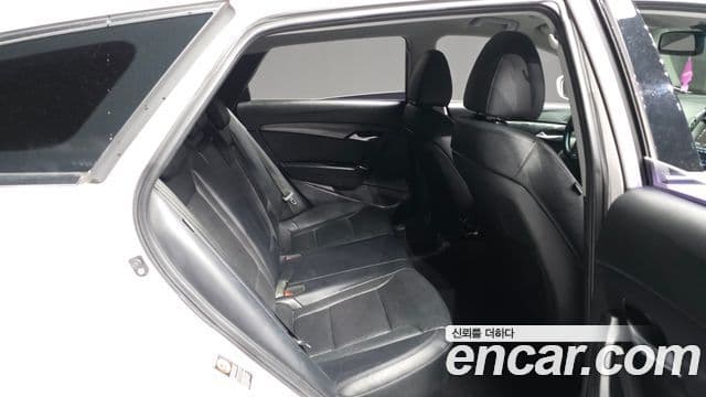 Hyundai The / новый New i40 PYL, 2016 12