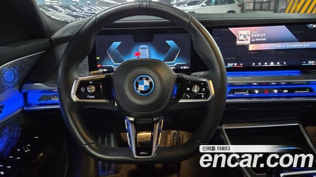 BMW i7 (G70) xDrive 60 M Sport, 2023 12