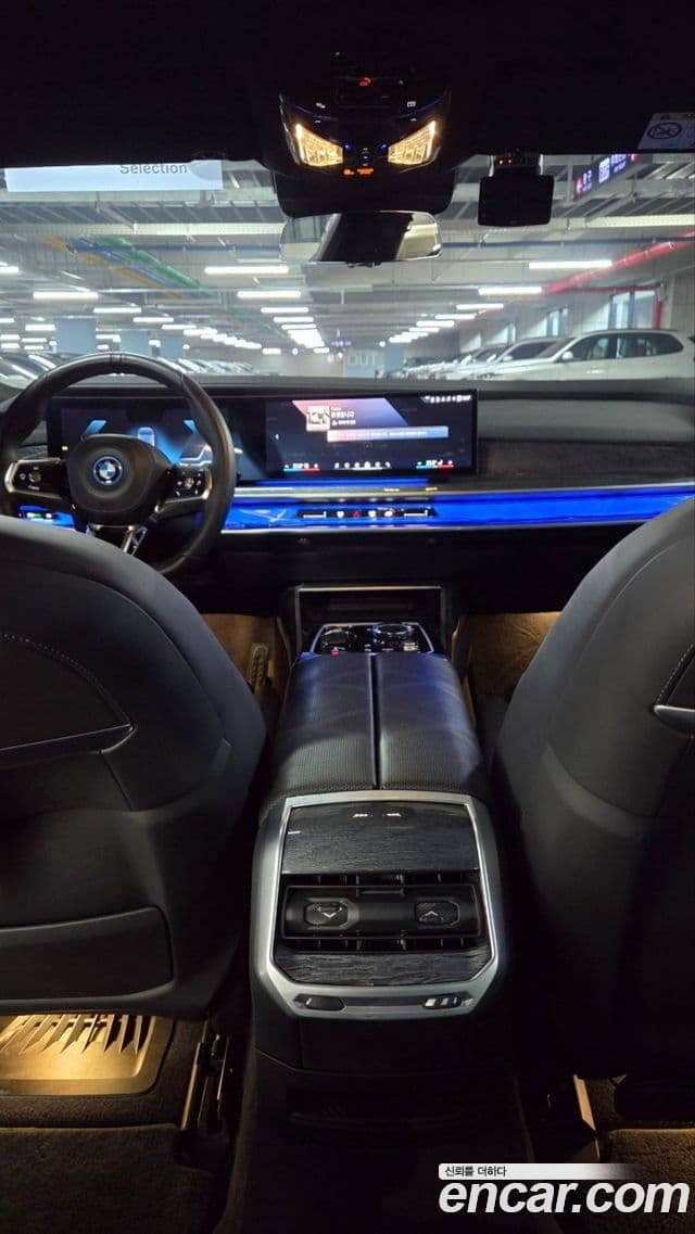 BMW i7 (G70) xDrive 60 M Sport, 2023 13