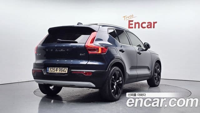 Volvo XC40 B4 Inscription, 2021 2