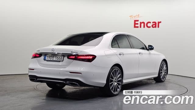 Mercedes-Benz E-класс W213 AMG Line, 2021 2