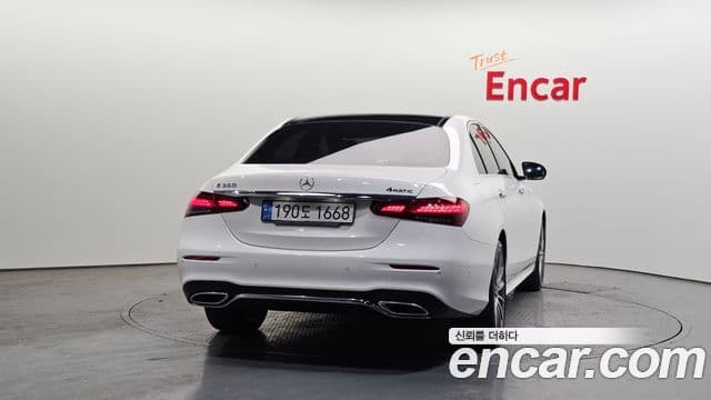 Mercedes-Benz E-класс W213 AMG Line, 2021 4