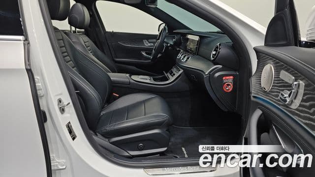 Mercedes-Benz E-класс W213 AMG Line, 2021 11