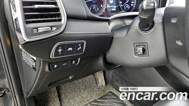 Hyundai Grandeur IG 3.0 LPi Exclusive (арендный автомобиль), 2017 16