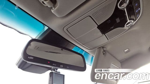 Hyundai Grandeur IG 3.0 LPi Exclusive (арендный автомобиль), 2017 17