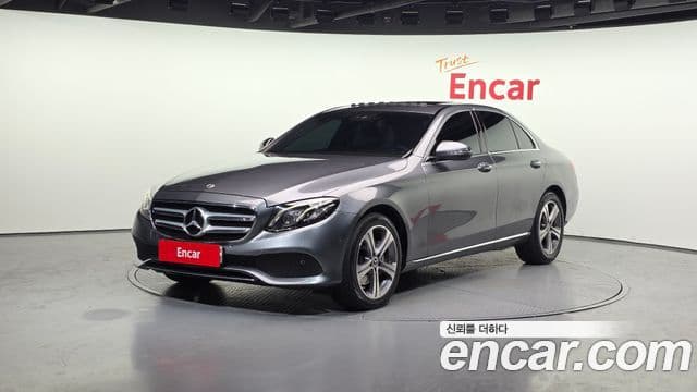 Mercedes-Benz E-класс W213 Avantgarde, 2019 1