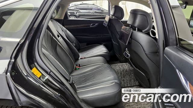 Genesis G80 (RG3) бензин 3.5 турбо AWD, 2023 12