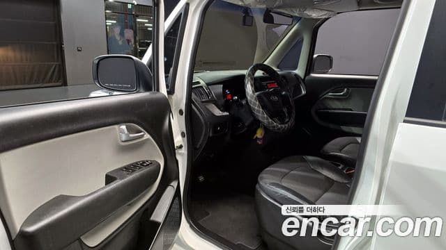 Kia Ray фургон /, 2017 11